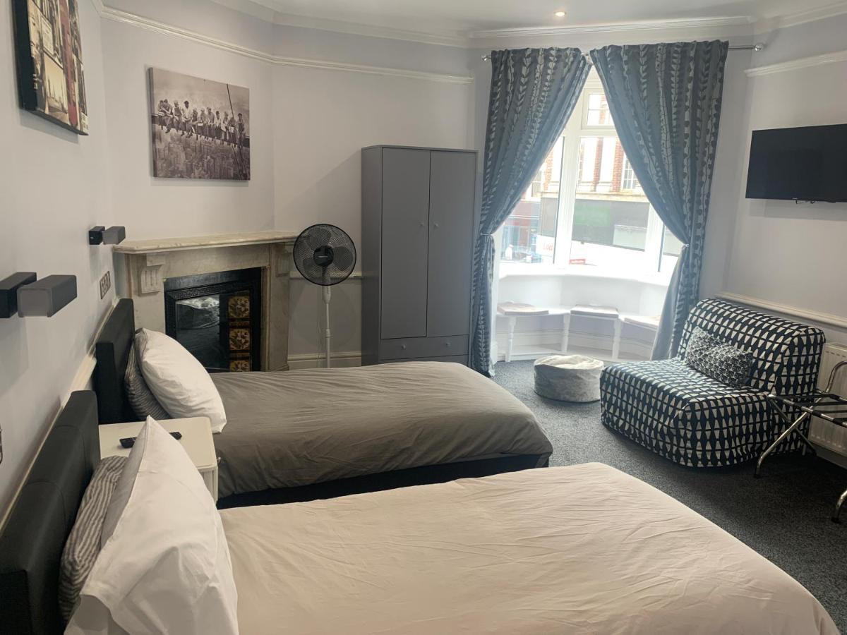 Hotel Addison House Woking Zewnętrze zdjęcie